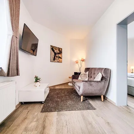 Apartment Cornelius-01 *